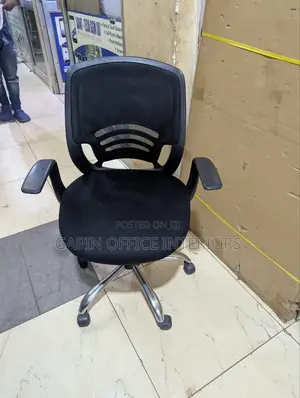 Durable and Adjustable Rotating Chair Ready for Pick Up or Derivery
