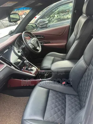 Toyota Harrier 2.0 2016 Silver
