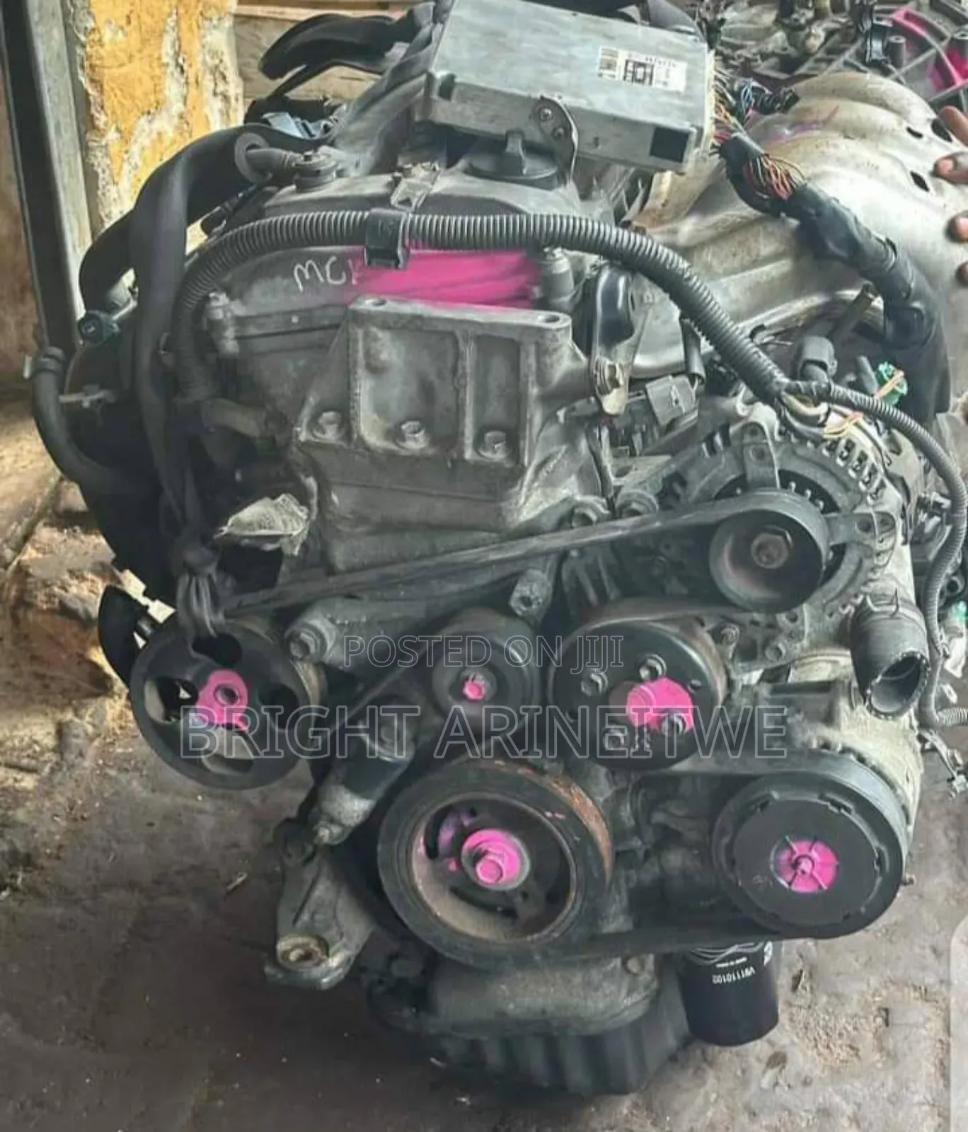Engine for Harrier Kawundu 2az-Fe.