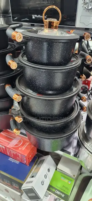 Cookware Set or Source Pan Set