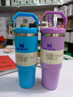Stanley Quencher H2.0 Flowstate Tumbler.