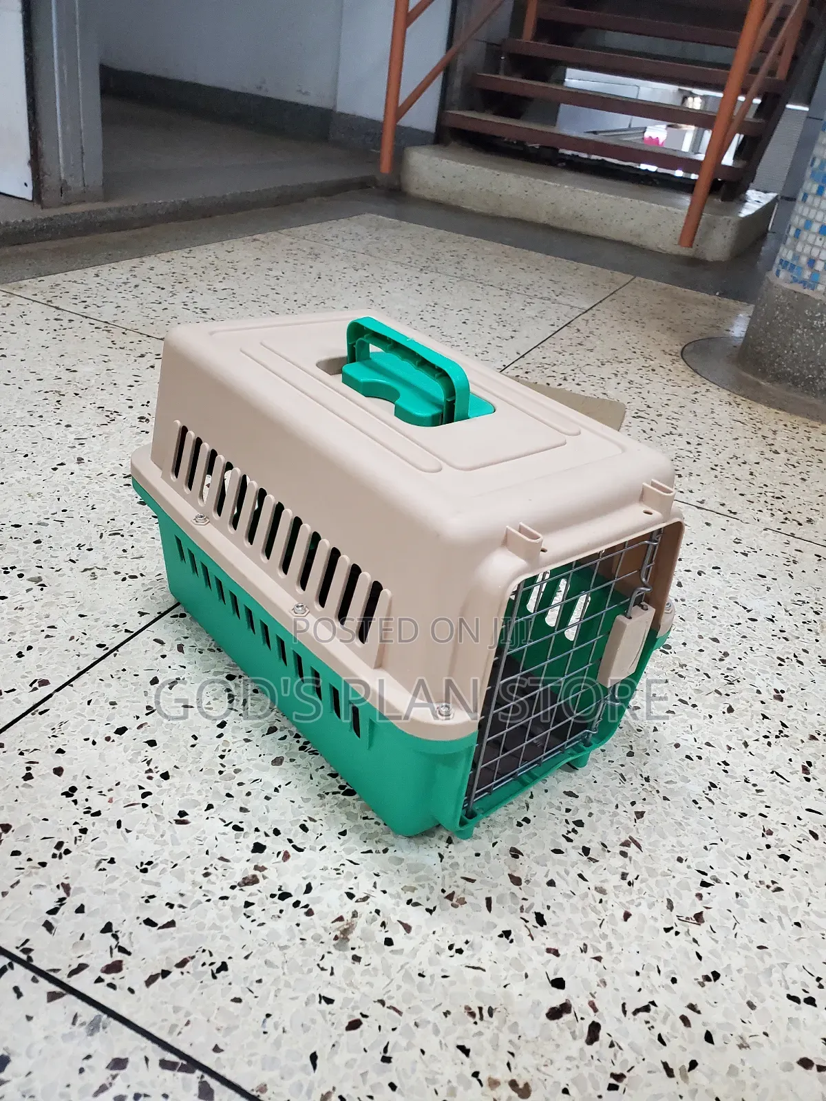 Pet/Dogs/Cats Plastic Cage Carriers