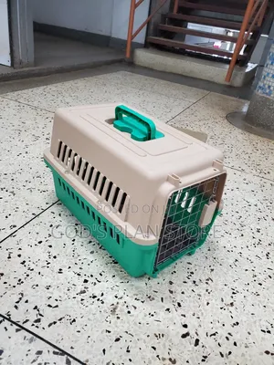 Pet/Dogs/Cats Plastic Cage Carriers