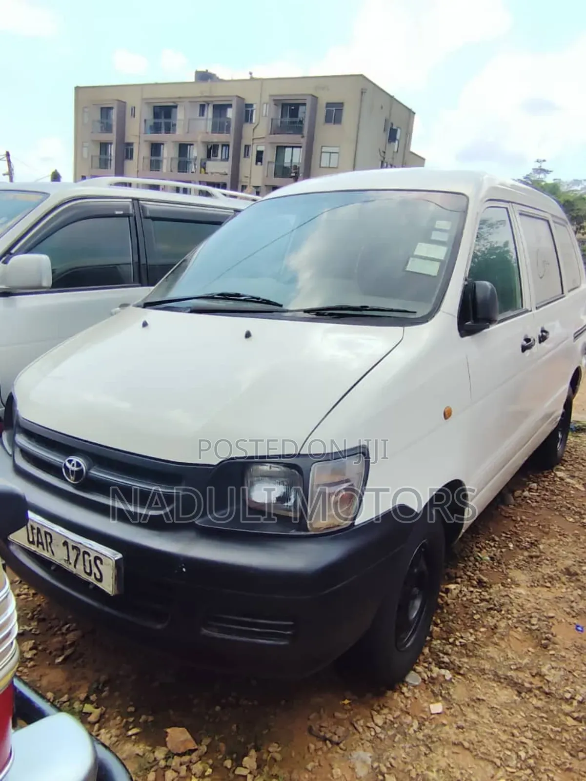 Toyota HiAce 1997 White
