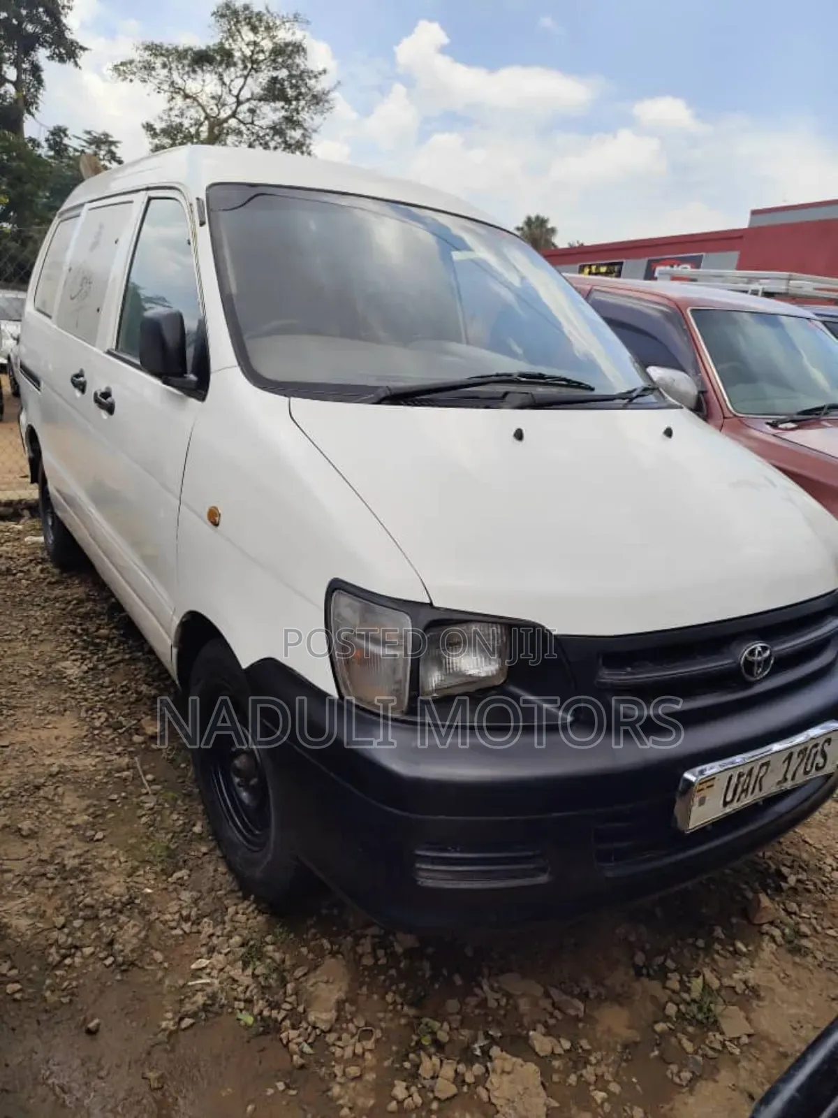 Toyota HiAce 1997 White