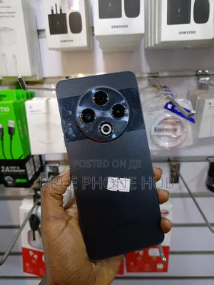 Tecno Spark 30 128 GB Black