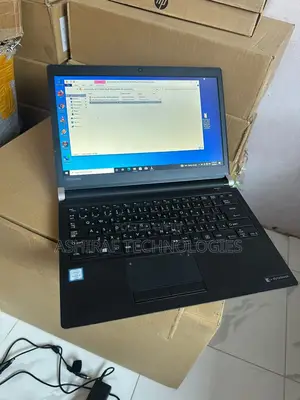 New Laptop Toshiba Portege R705 8GB Intel Core I5 SSD 256GB