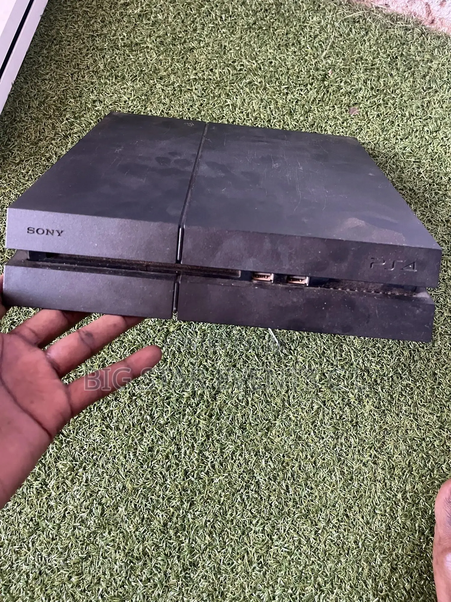 Play Station 4