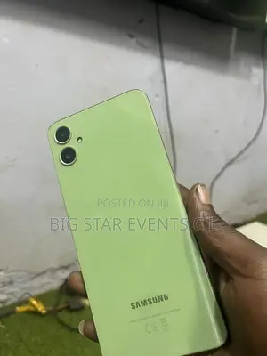 New Samsung Galaxy A05 64 GB Black