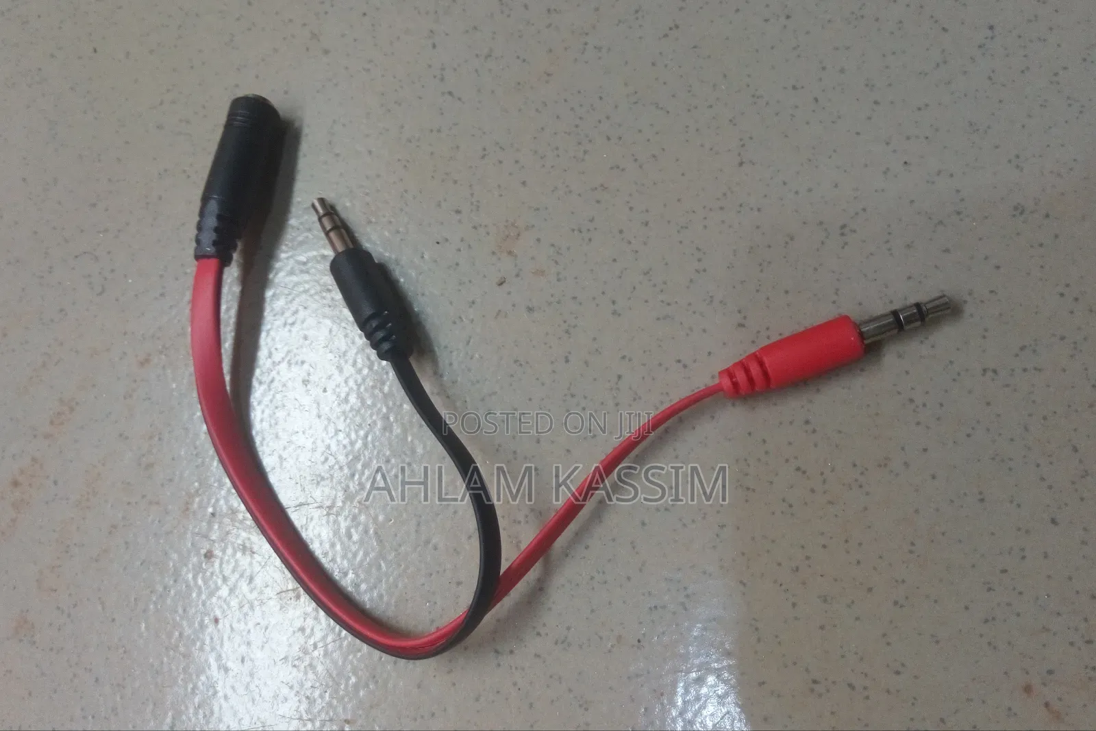 Speaker and Microphone Audio Merger Splitter Cable