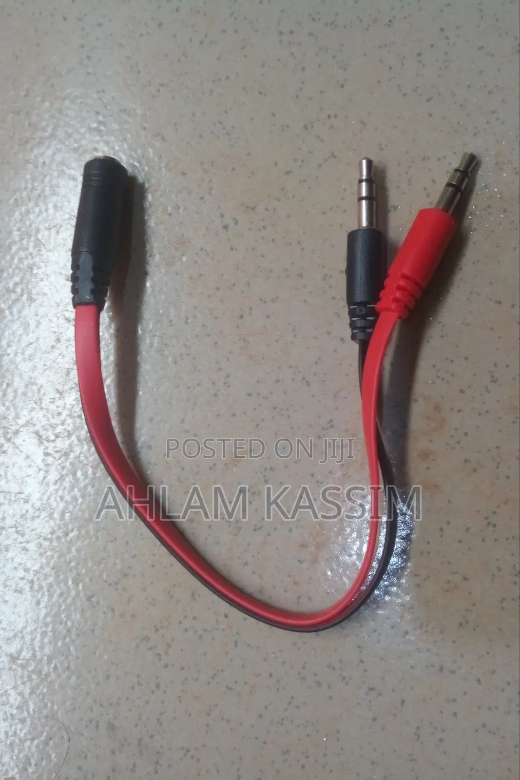 Speaker and Microphone Audio Merger Splitter Cable