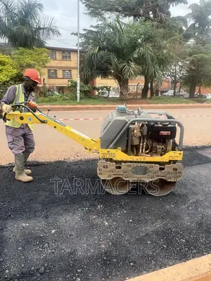 Road Asphalting