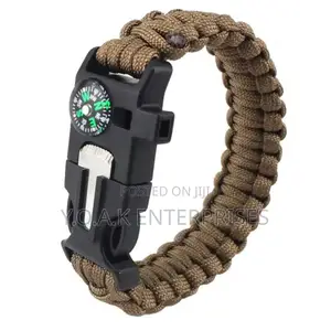 Paracord Survival Bracelet.