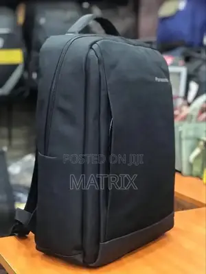 Ponasoo Laptop Bag.