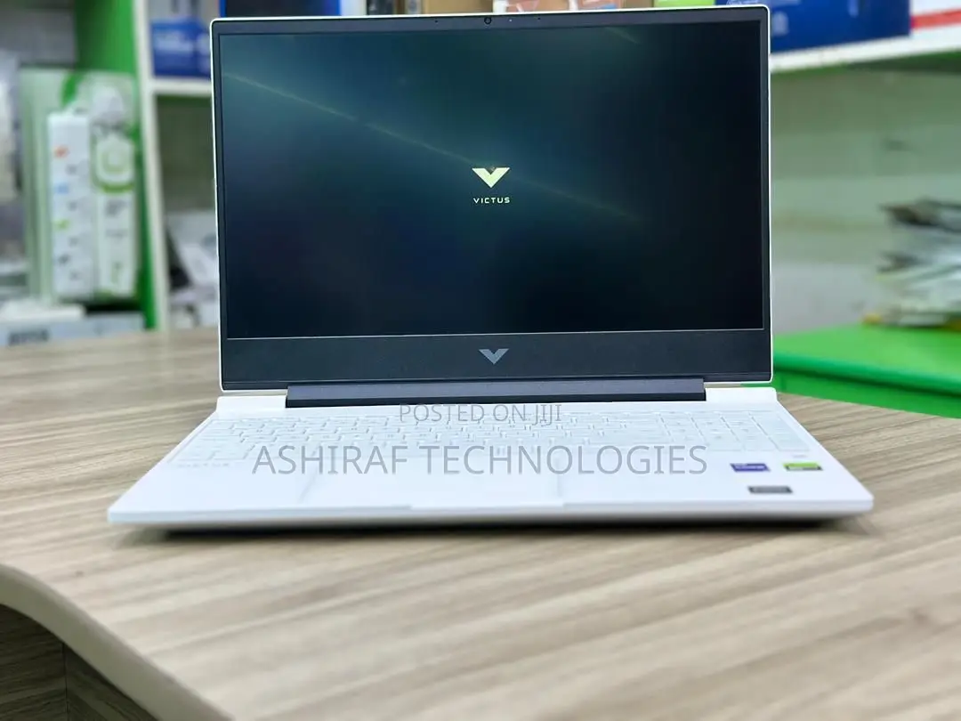 New Laptop HP Victus 15 16GB Intel Core I7 SSD 1T