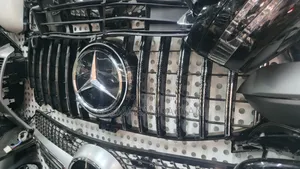 Luxury Mercedes-Benz Grille