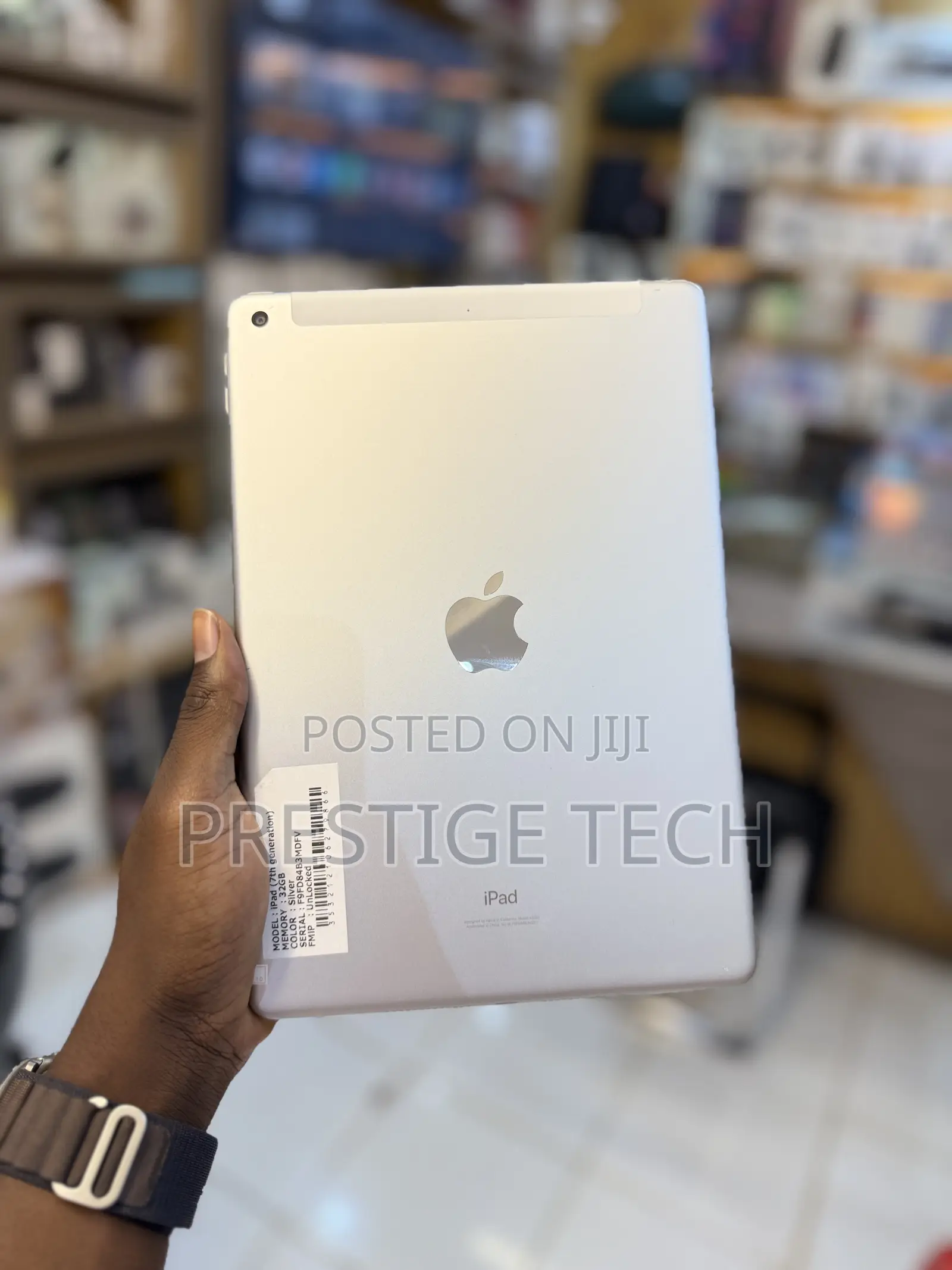 Apple iPad 10.2 (2019) 32 GB Gray