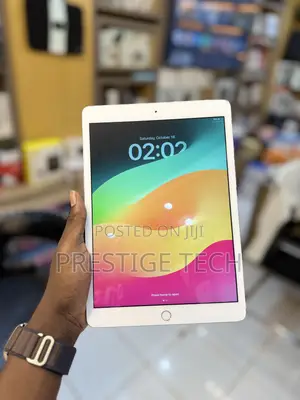 Apple iPad 10.2 (2019) 32 GB Gray