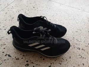 Jogging Shoes Original Material All Different Colors and Sizes