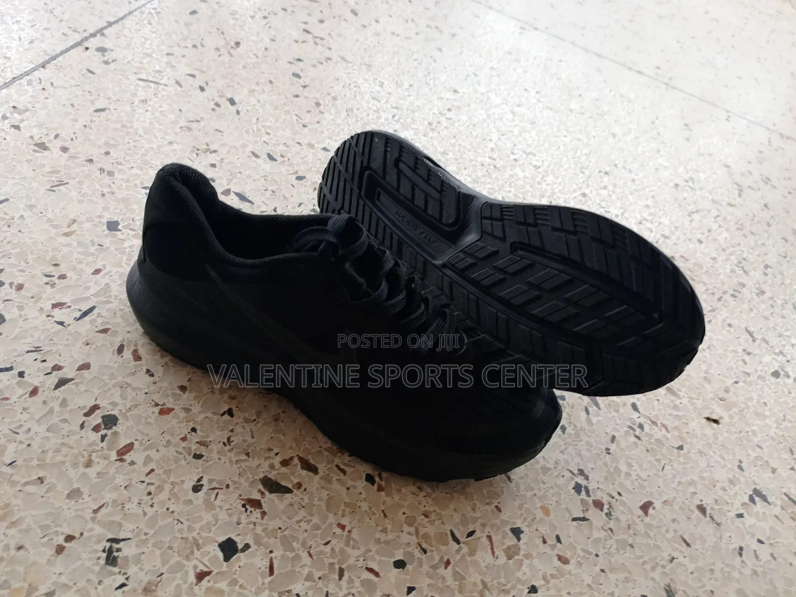 Plain Black Colour Nike Jogging Shoes Original Material