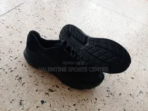Plain Black Colour Nike Jogging Shoes Original Material