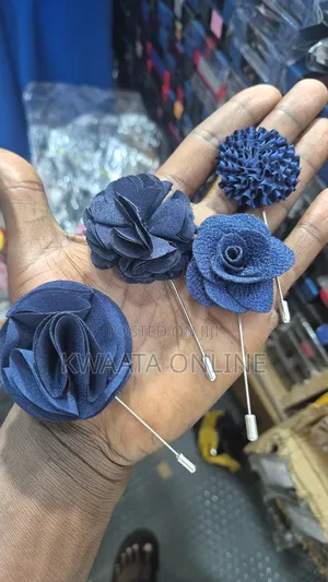 Men's Lapel Pin Fabric Flower Decor Boutonniere Pin Wedding Brooch