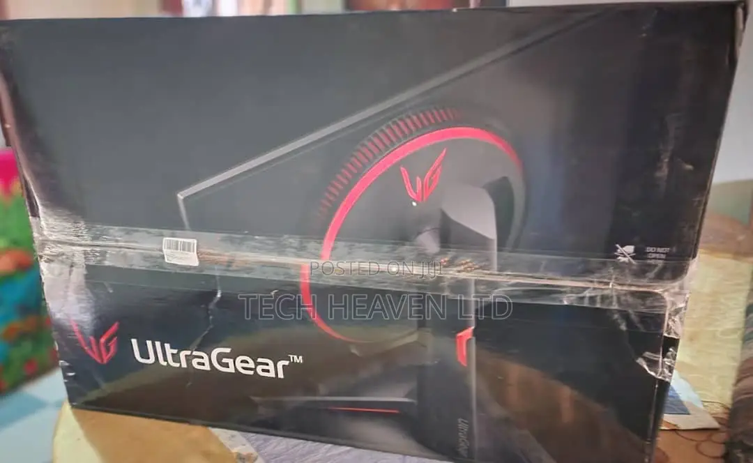 Ultragear Gaming Monitor 27-Inch QHD (2560 X 1440) Nano Ips