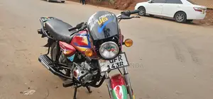 Bajaj Boxer 125 2022 Red