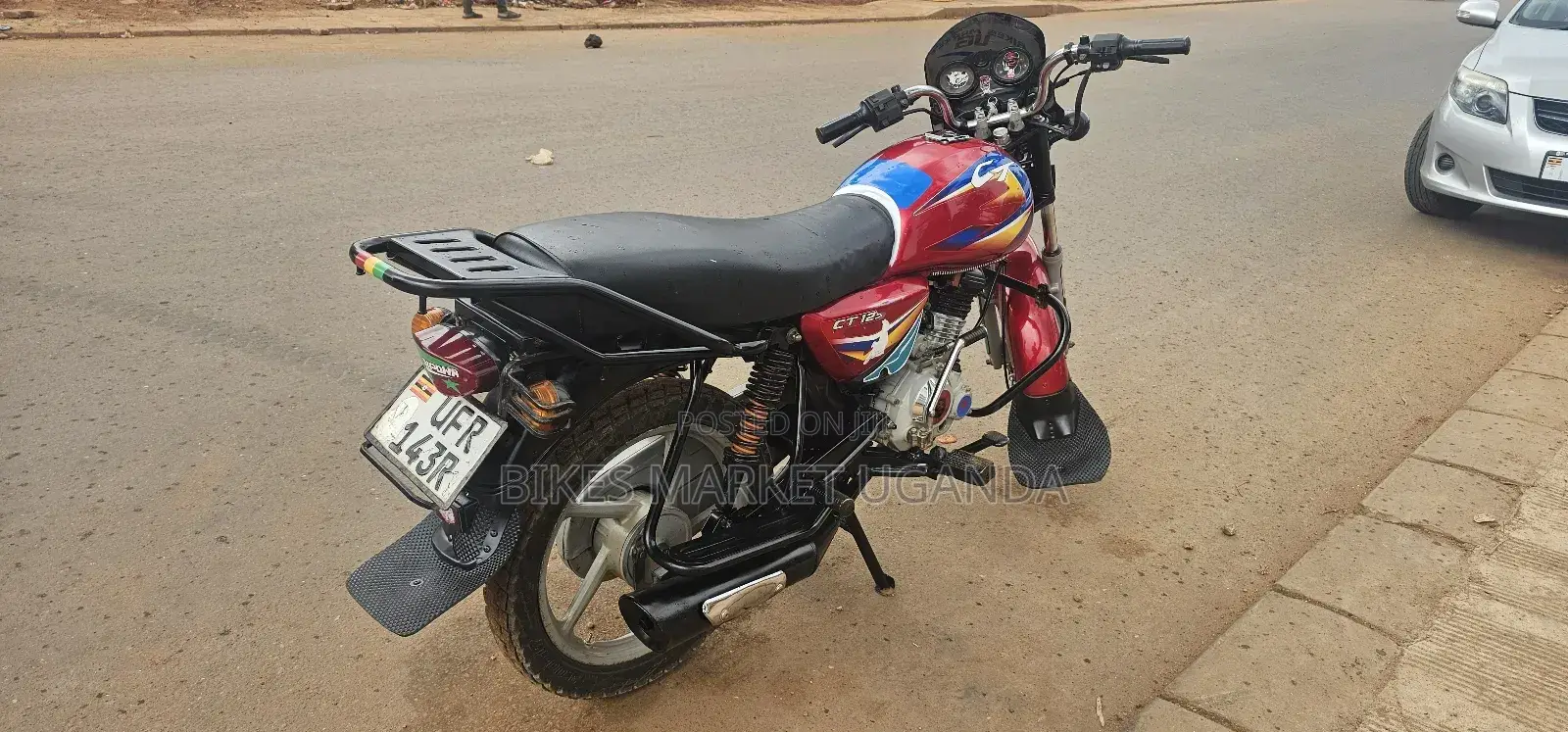 Bajaj Boxer 125 2022 Red