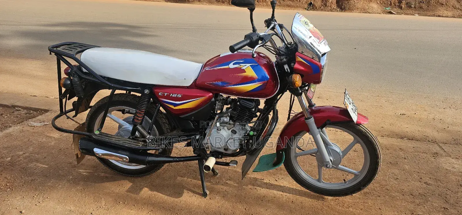 Bajaj Boxer 125 2023 Red
