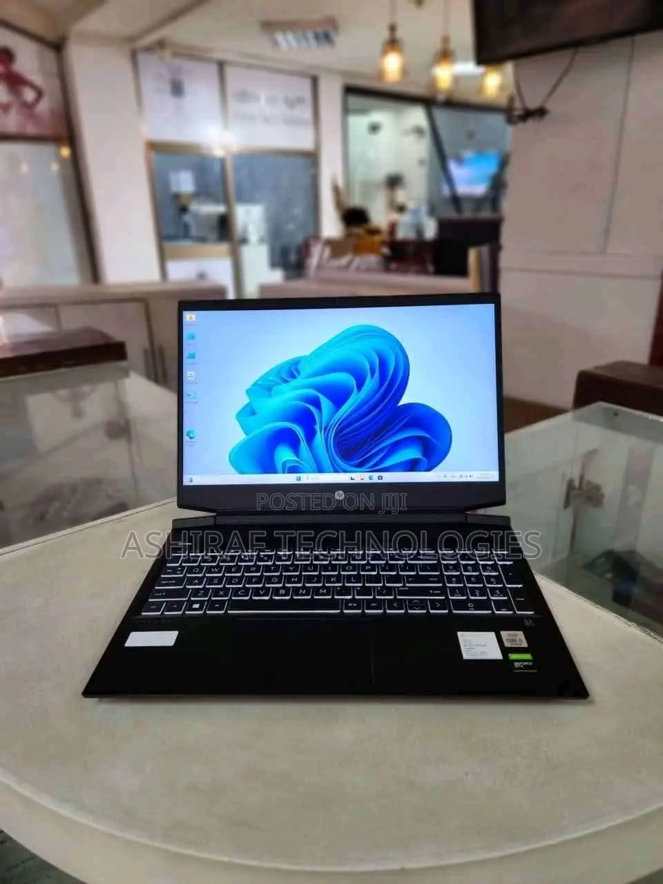 New Laptop HP Pavilion 15 16GB Intel Core i7 SSD 512GB