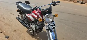 TVS HLX 125 2019 Red