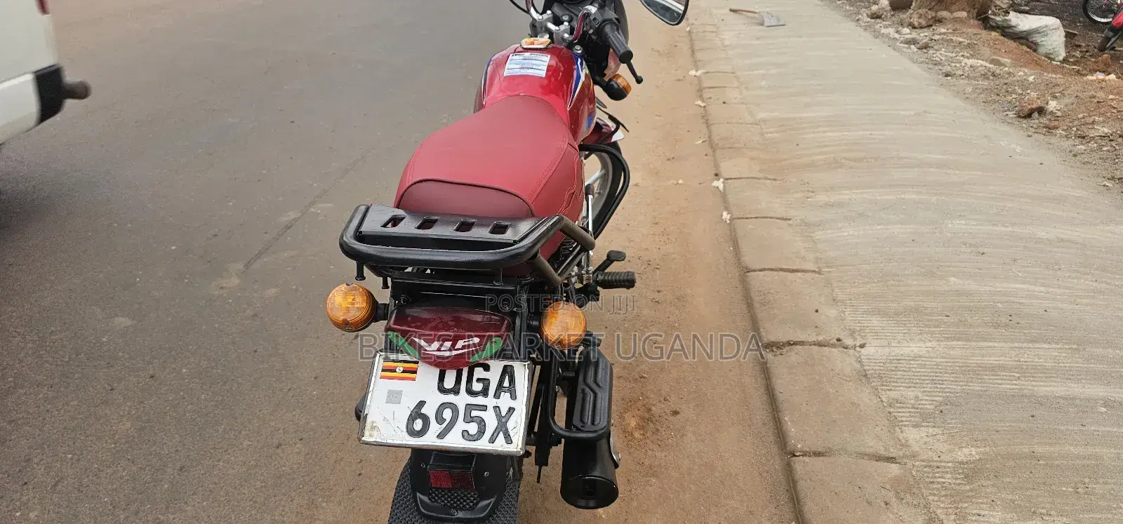 Bajaj CT 125X 2023 Red