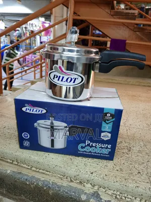 3-Liter Pilot Pressure Cooker.