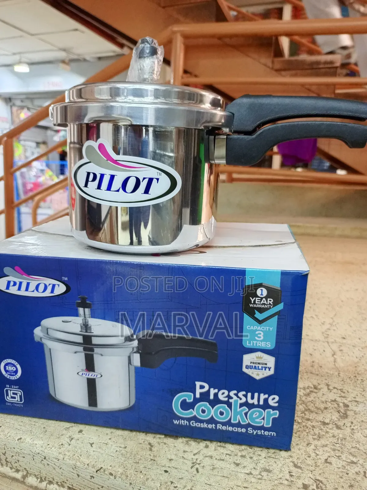 3-Liter Pilot Pressure Cooker.