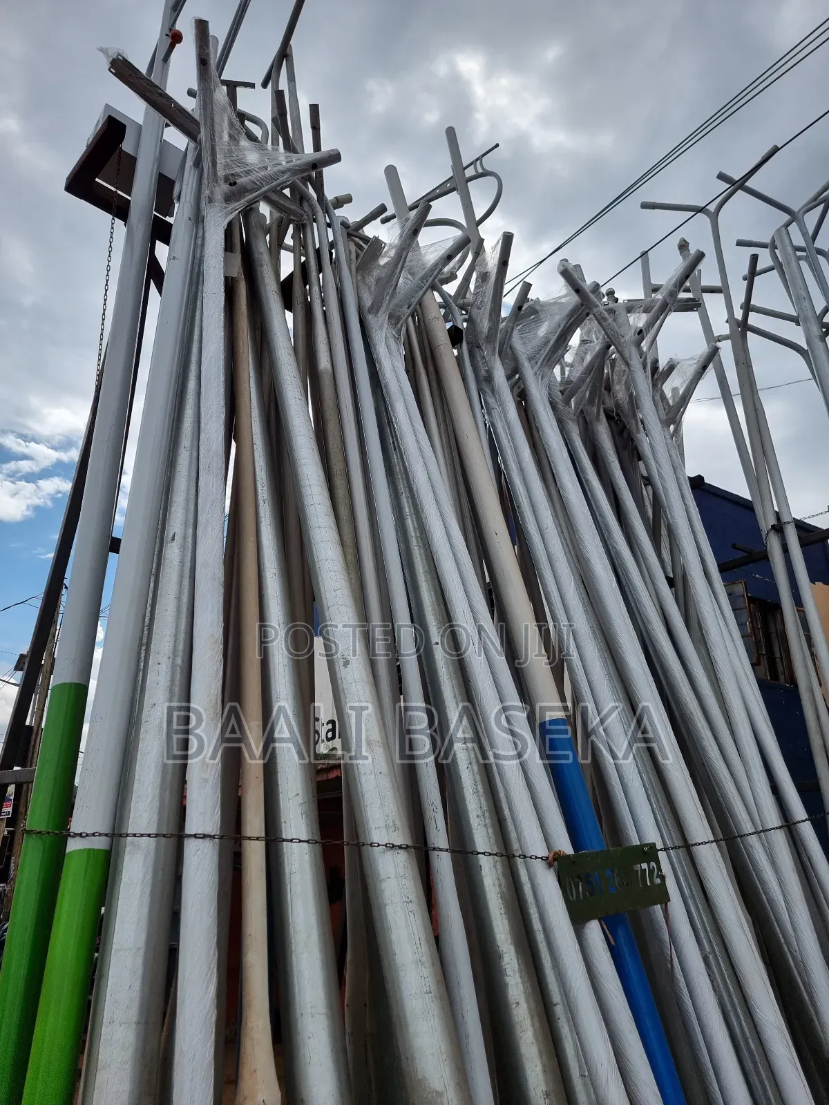 Gigantic Light Poles/Strong and Reliable