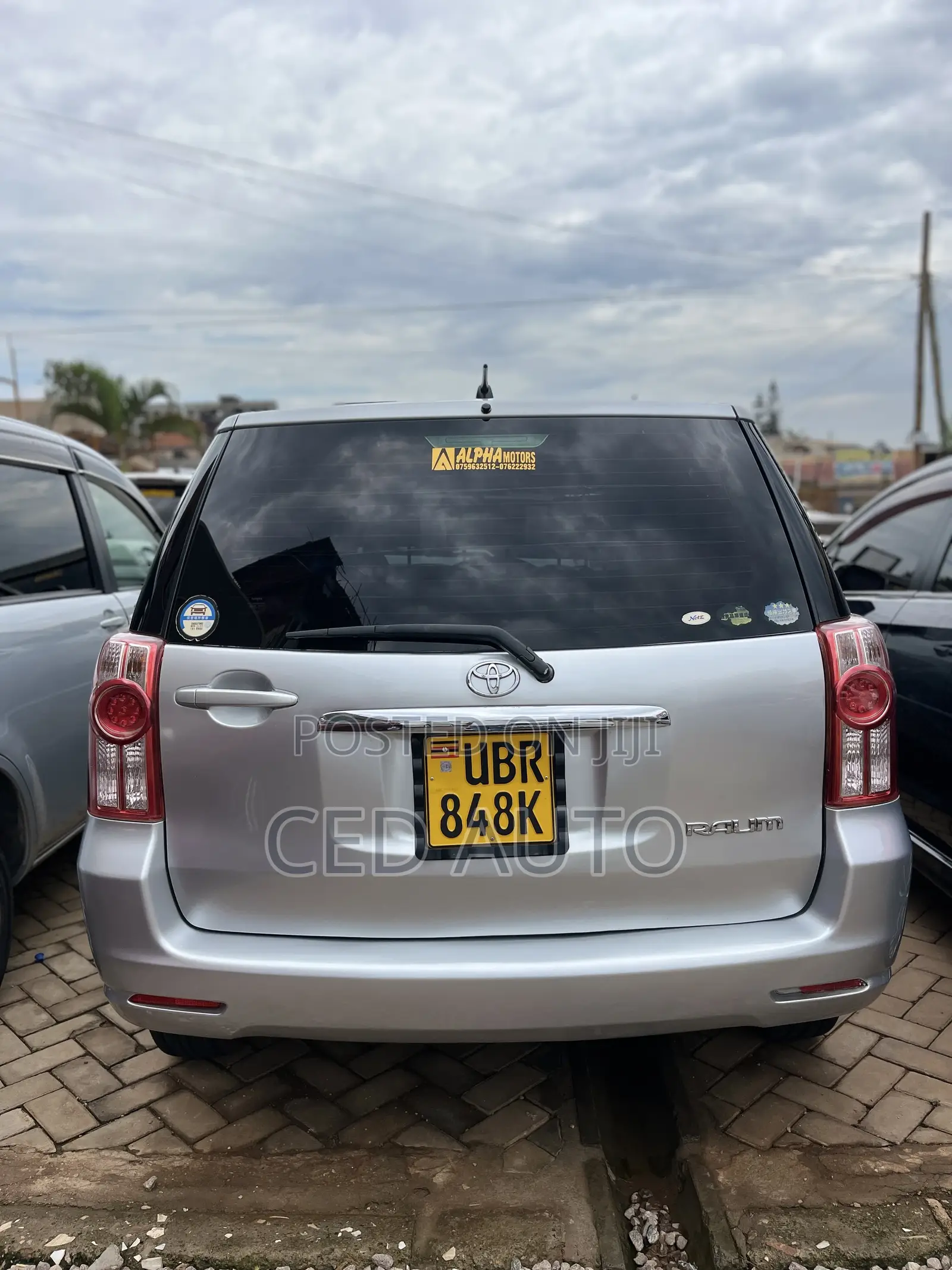 Toyota Raum 2006 Silver