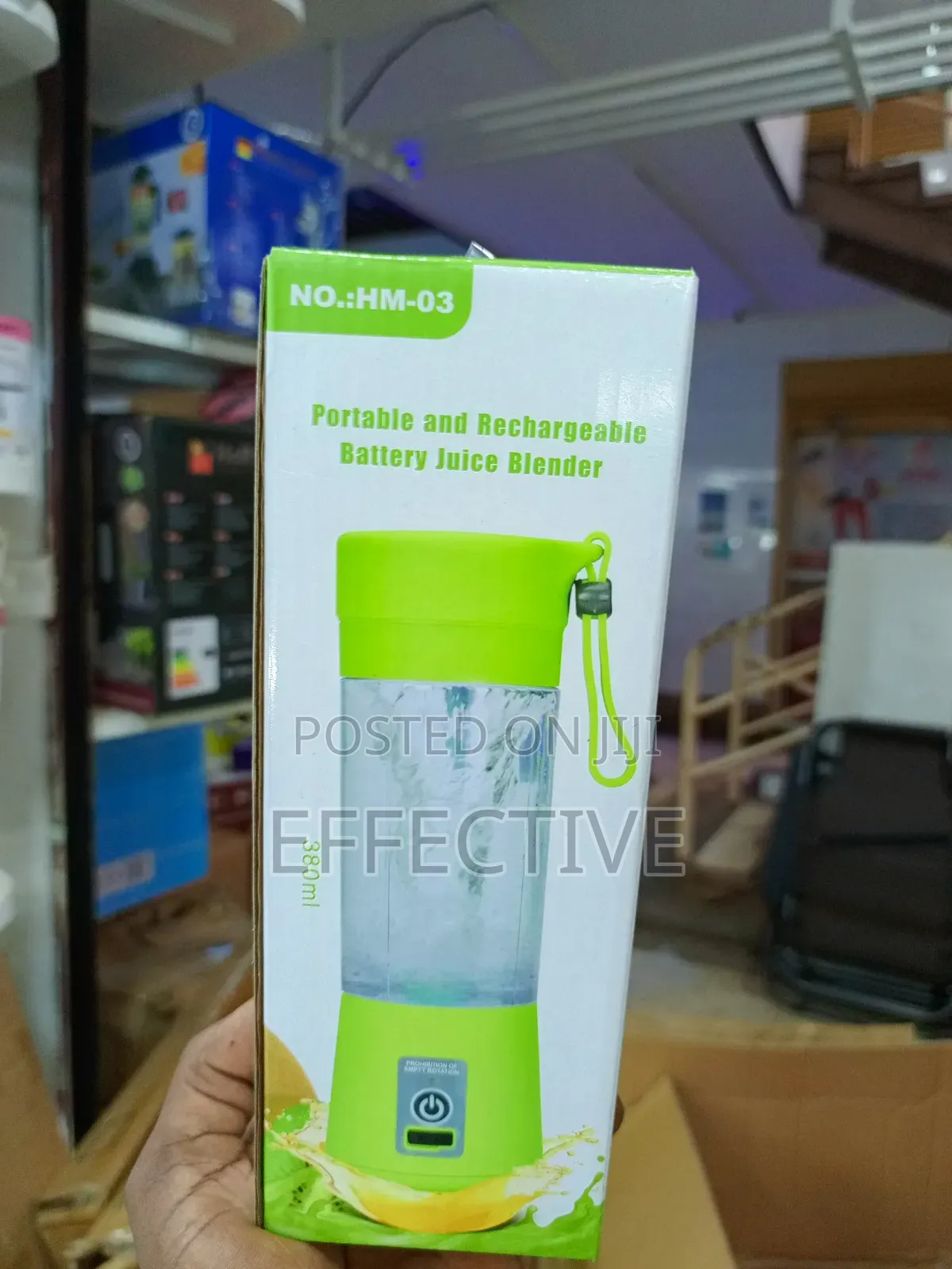 Portable and Rechargeable Battery Juice Blende