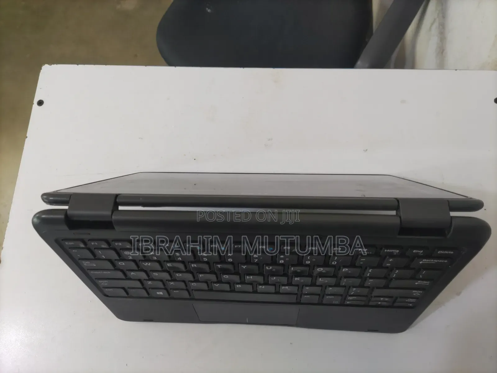 Laptop Dell Latitude 3189 8GB Intel Celeron SSD 128GB