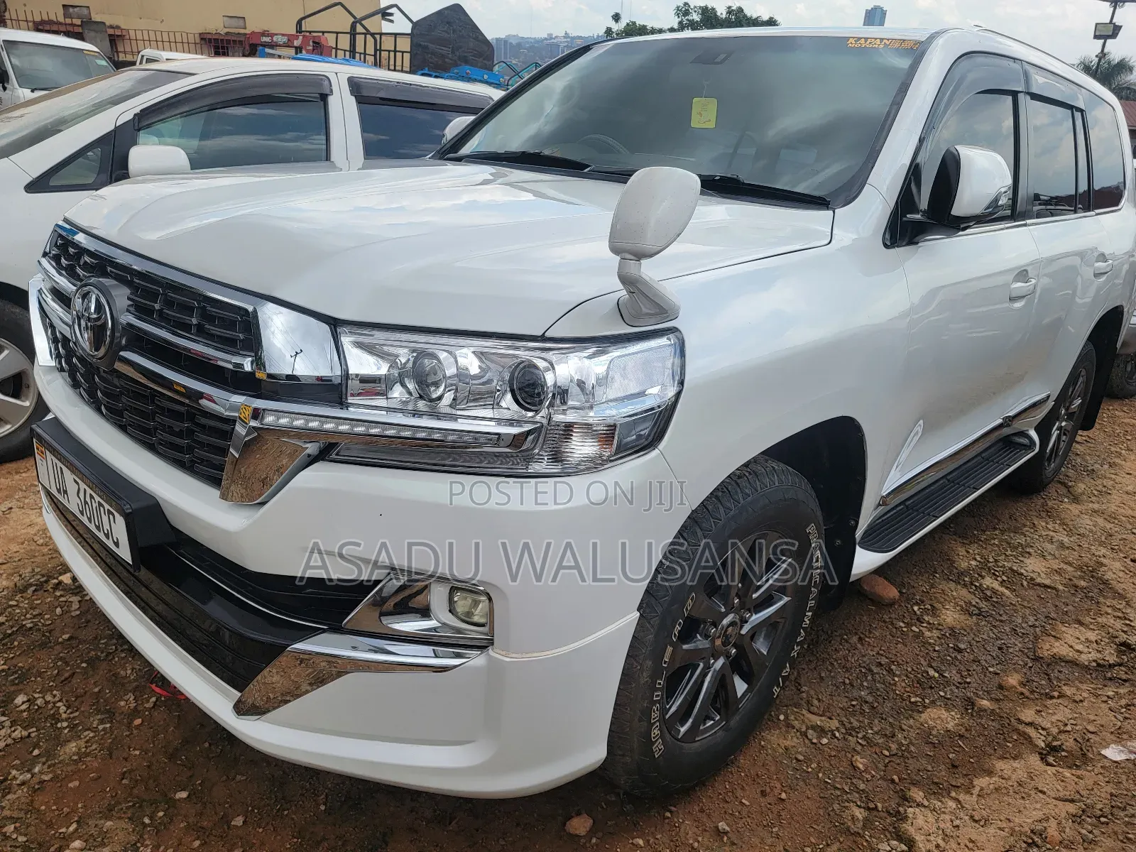 Toyota Land Cruiser 2011 White