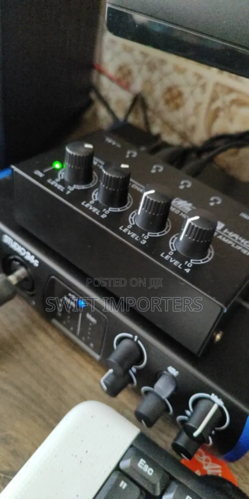 Headphone Amplifiers Iems Inears Stage Monitors in-Ears in Ear