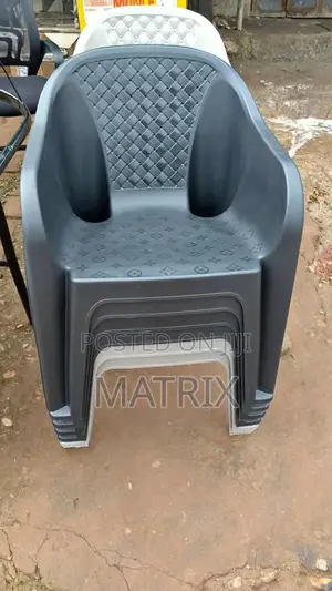 Salon Plastic Chair