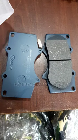 Hilux Revo Front Brake Pads ( Ceramic)