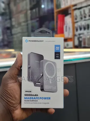 Powerology 10000mah Magsafe Power Bank.