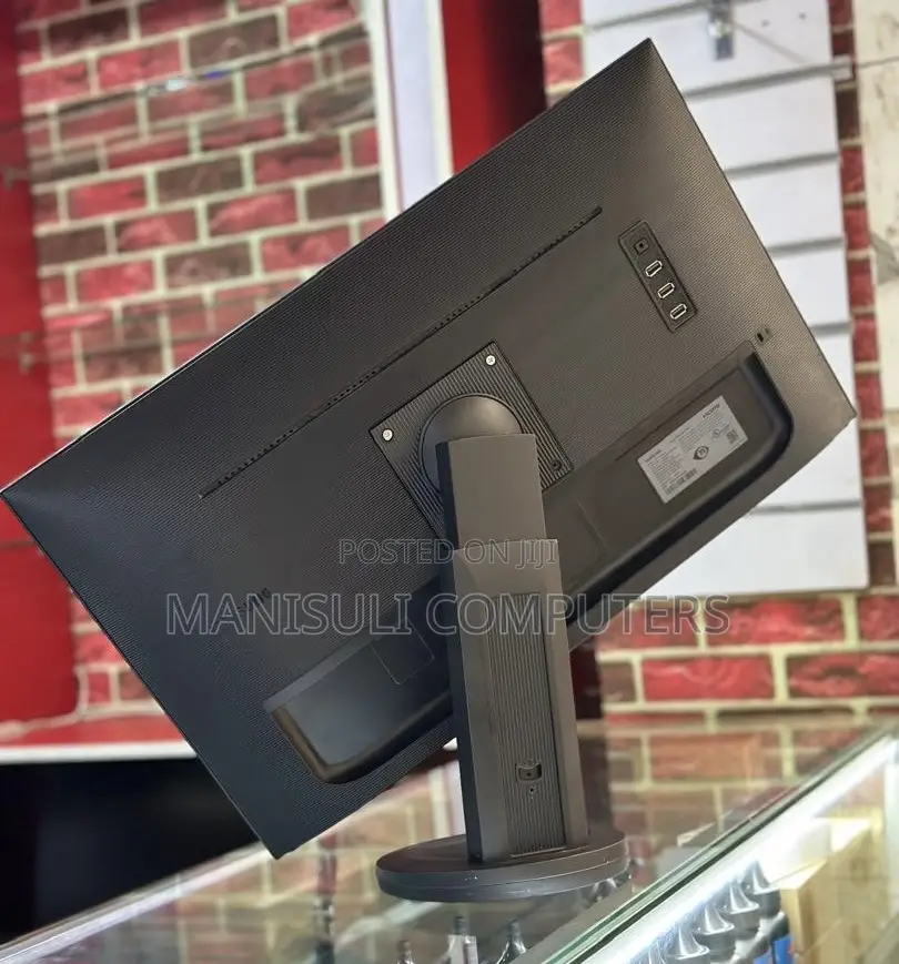 Samsung 27 Inch Screen Type C Hdmi Dp 