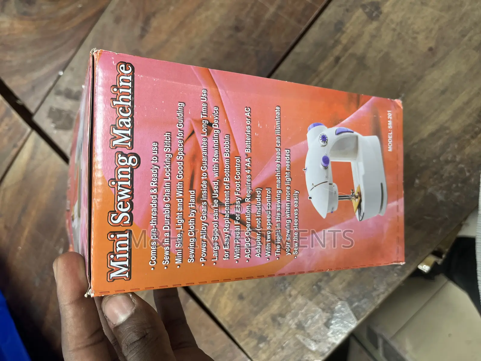 Mini Sewing Machine