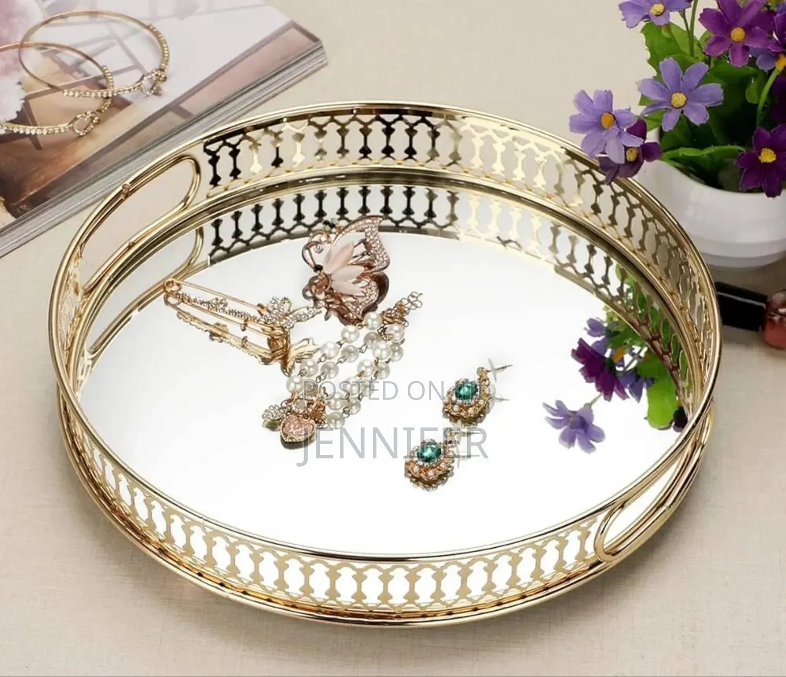 Round Metallic Gold Mirror Tray