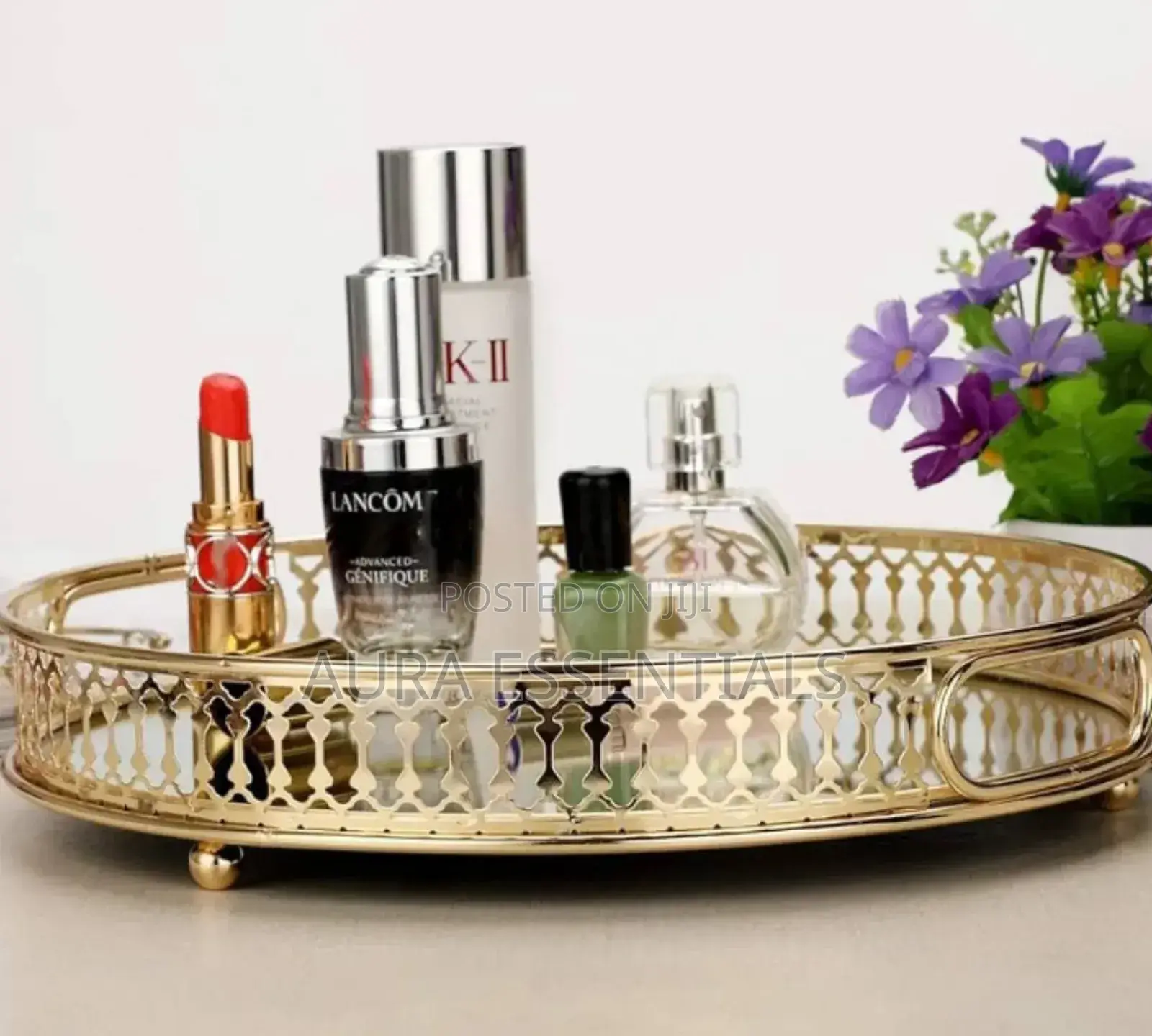 Round Metallic Gold Mirror Tray