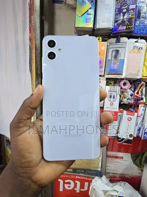 Samsung Galaxy A05 64 GB White