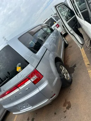 Mitsubishi Delica 2013 Silver